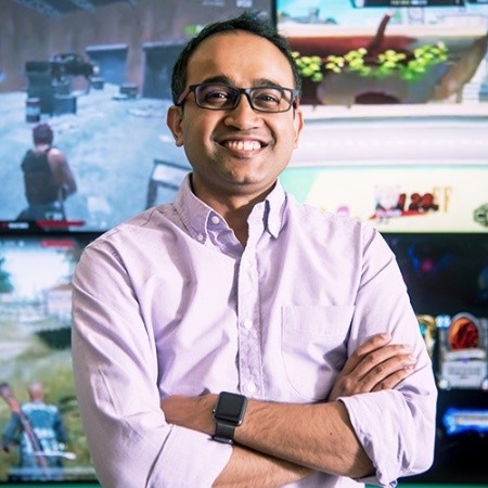Ali Moiz headshot
