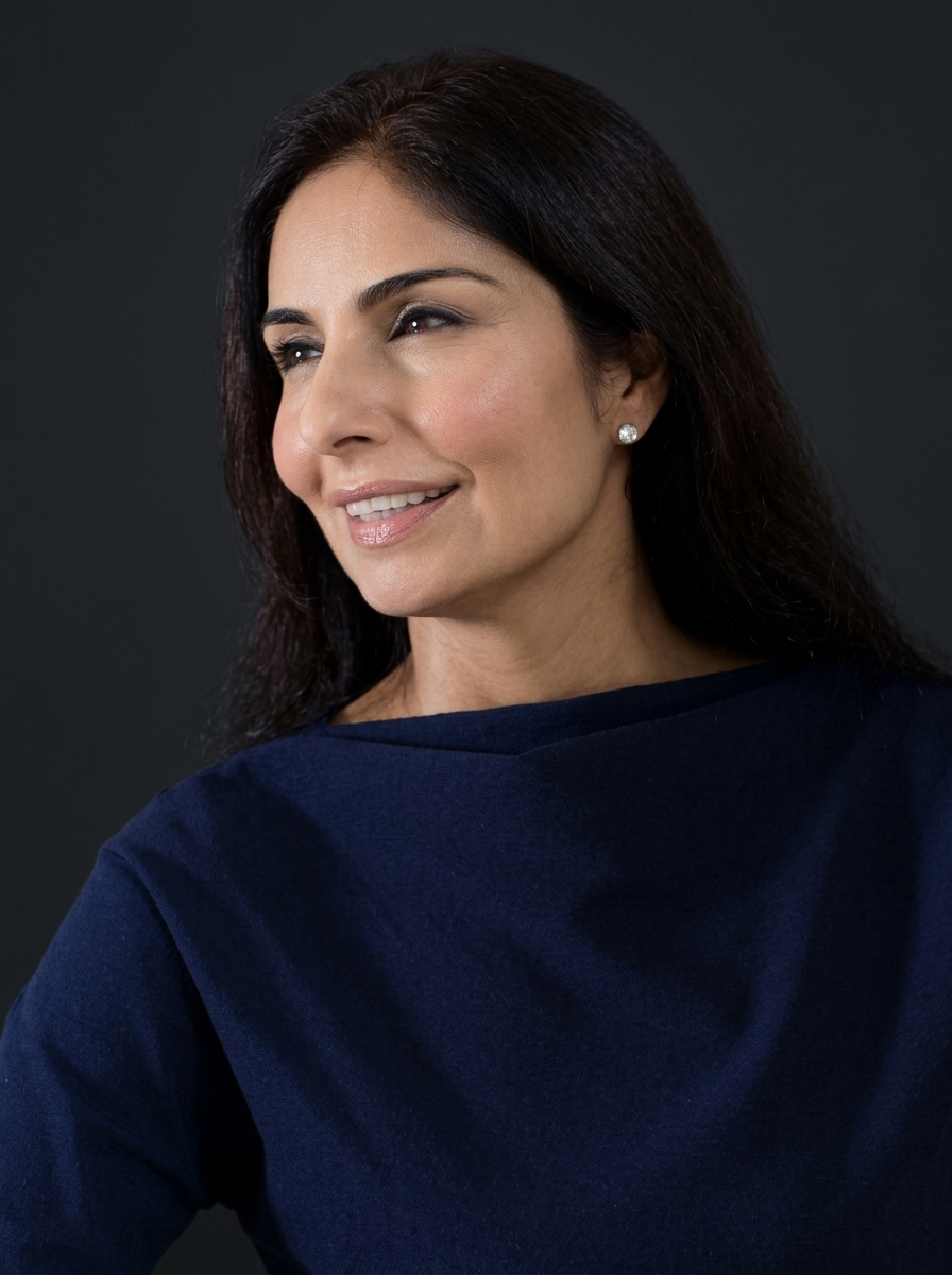 Amra Tareen headshot