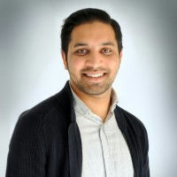 Safeer Mohiuddin headshot