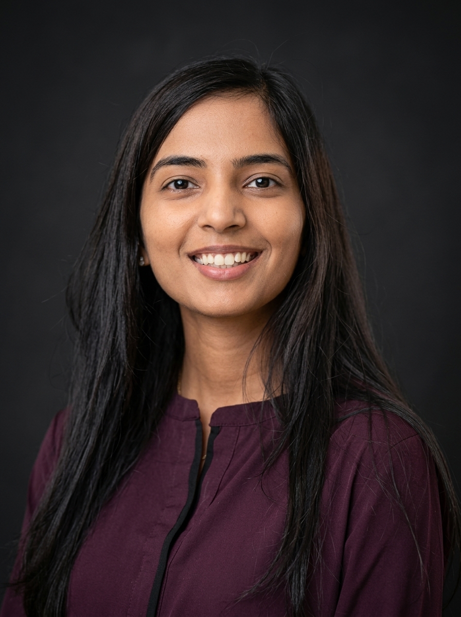 Smriti Agrawal headshot