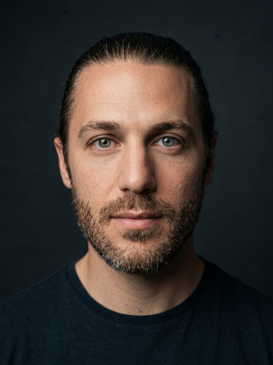 Tristan Swedish headshot