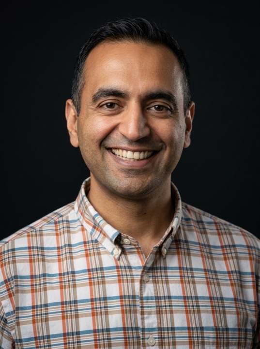 Abid Mohsin headshot