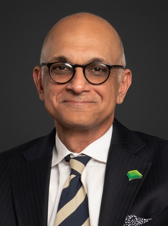 Eram Hasan headshot