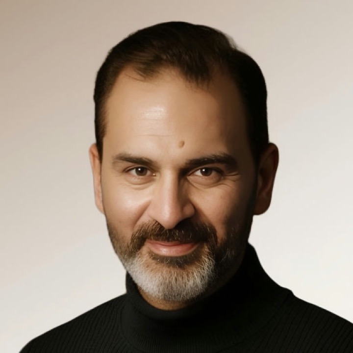 Shuja Keen headshot