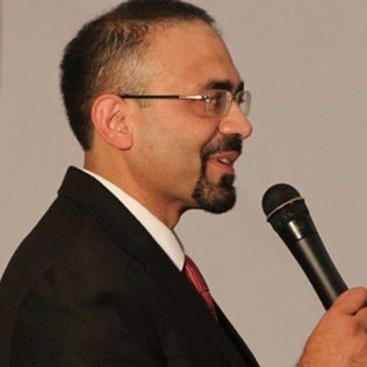 Zafar Khan headshot