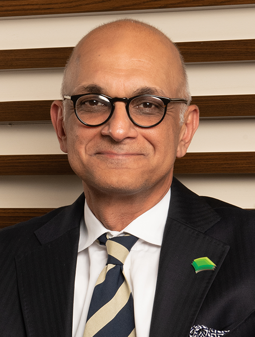 Eram Hasan headshot