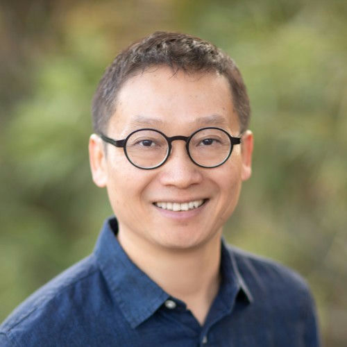 JJ Zhuang headshot
