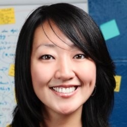 Rebeca Hwang headshot
