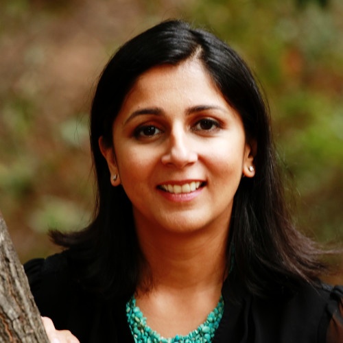 Sarah Mirza headshot